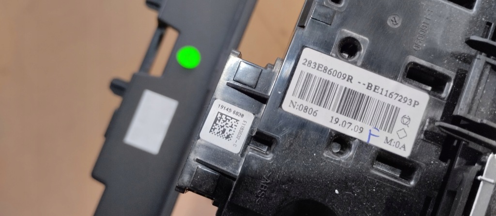 фото №6, Панель кондиционера корпус renault clio v 275107544r