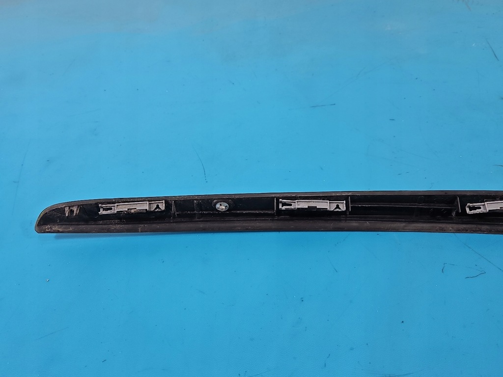 фото №6, Молдинг стекло лобовое правая передней citroen c5 ii x7 9659145880