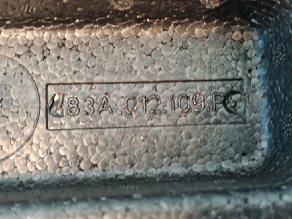 фото №12, Audi q3 f3 sportback 1.4tfsie 110kw 2023r набор вкладыш багажника 83a012109p