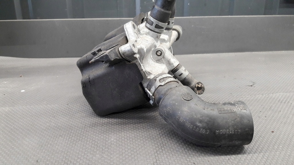 фото №4, A6400101162 вентиляція картера оливи mercedes w169 1.8 2.0 cdi