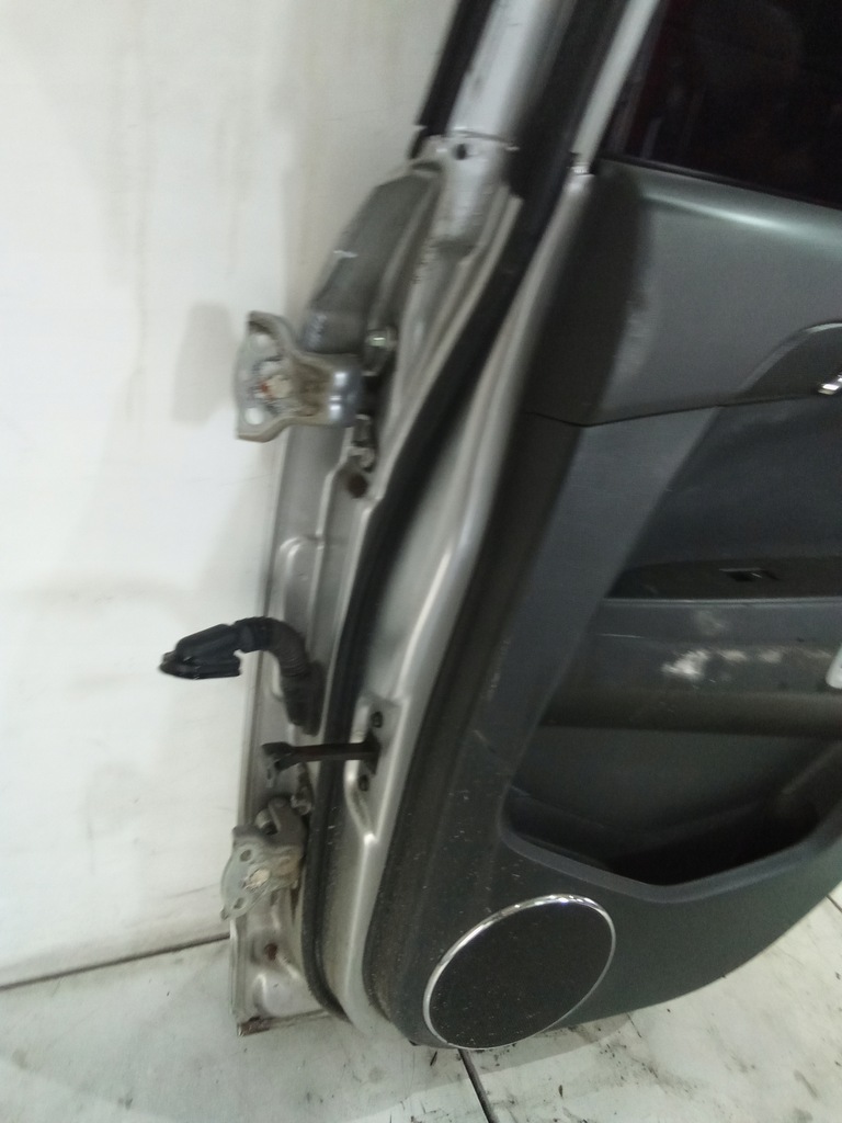 фото №8, K37 дверь правый задняя opel antara 92u