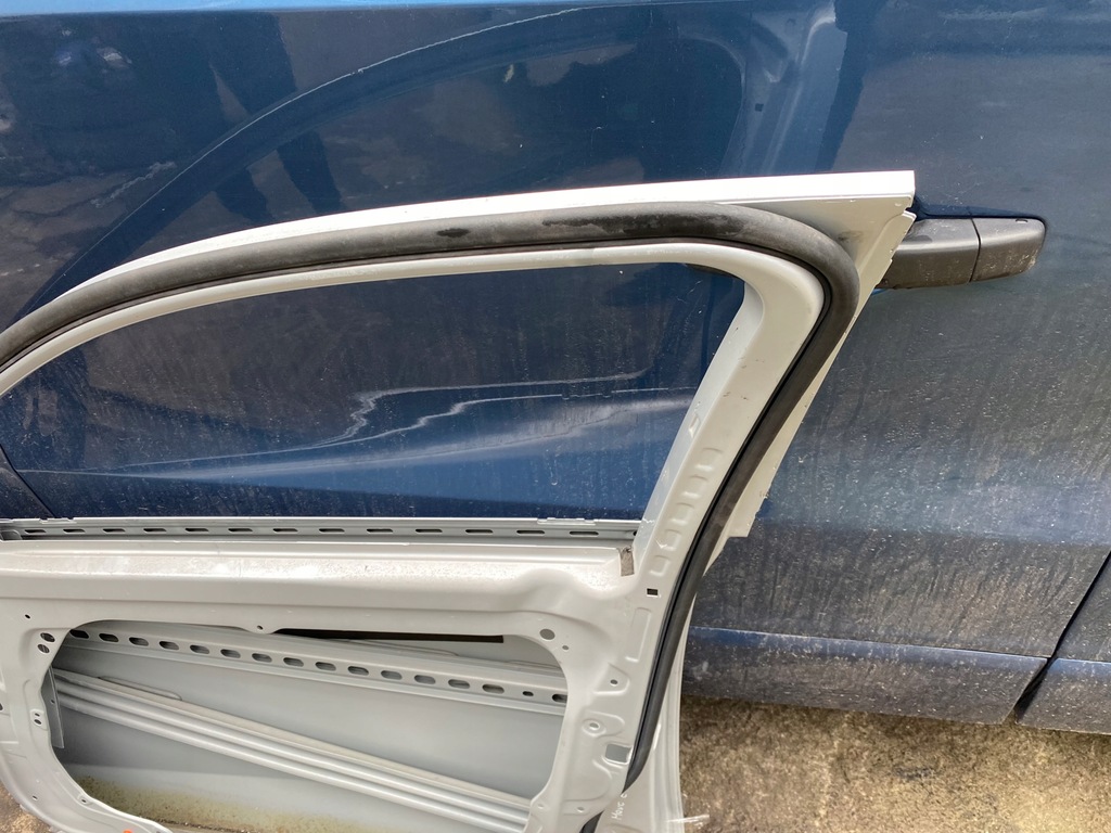 фото №9, Mercedes w212 e-klasa дверь правое передние правый перед