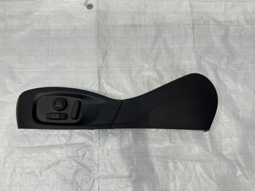 фото №1, Jaguar e-pace перемикач регулювання сидіння