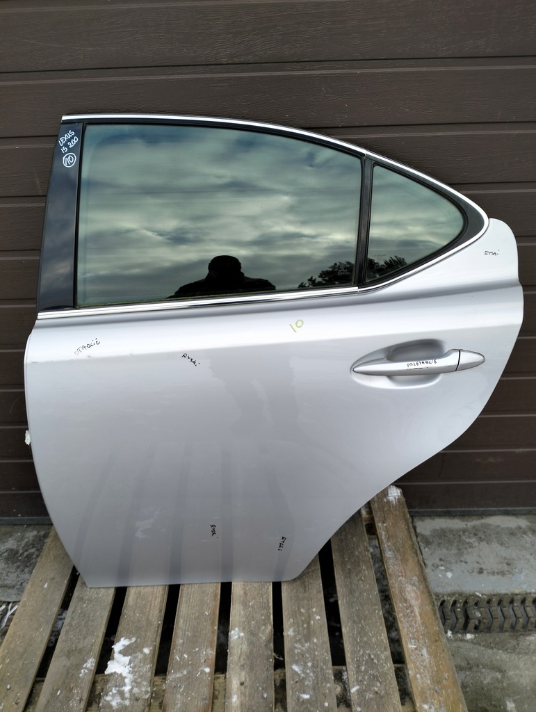 фото №1, Дверь левый задняя задние lexus is ii 220 lata 05-09 sedan