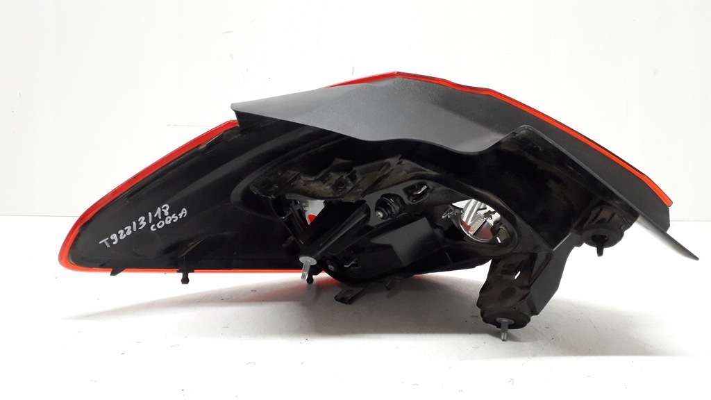 фото №10, Opel corsa e 14- лампа правая задняя 39068623