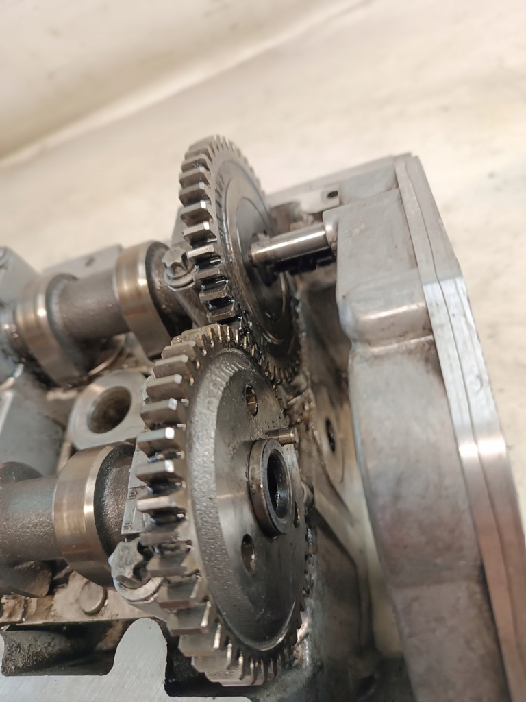 фото №3, Головка mercedes w203 2.2cdi