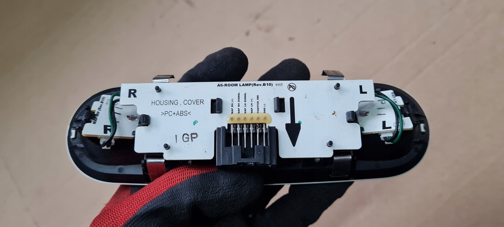 фото №8, A7 4g лампа потолочный задняя led 4g094711a a6 c7 4g