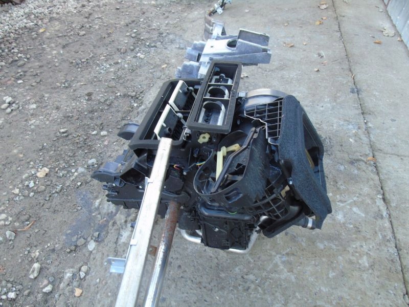 фото №5, Volvo s60 ii v60 отопитель каркас вентилятор kpl