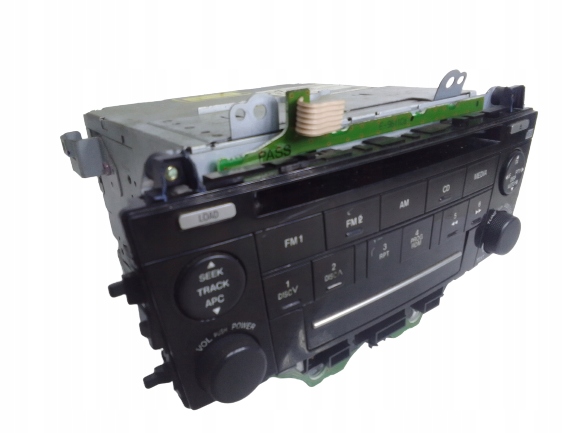 фото №1, Mazda 6 gg панель радио консоли центральной