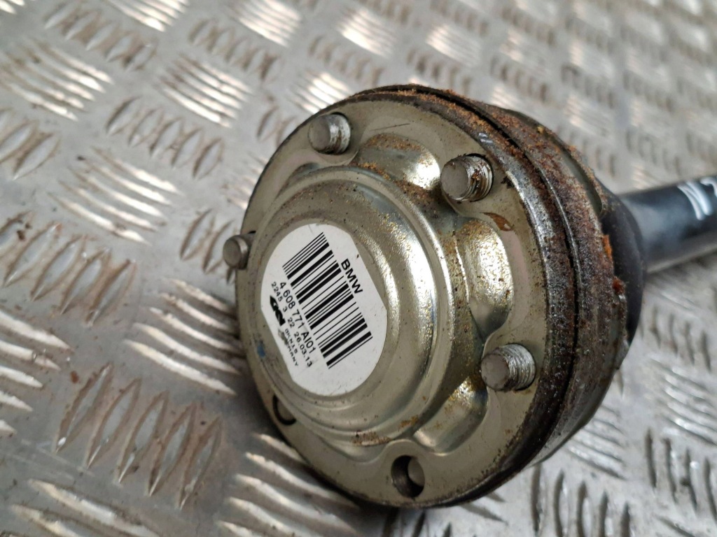 Привідний вал задня ліва сторона bmw x1 e84 4608771 Ціна