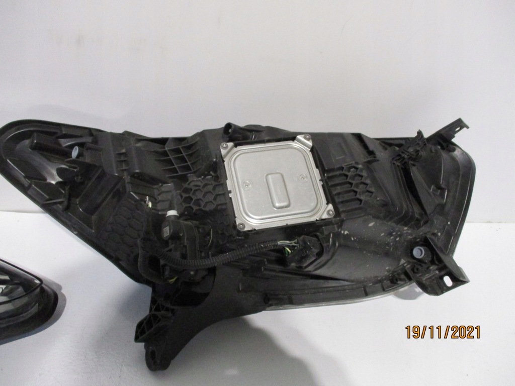 фото №5, Лампа led renault captur i 260609454r правая