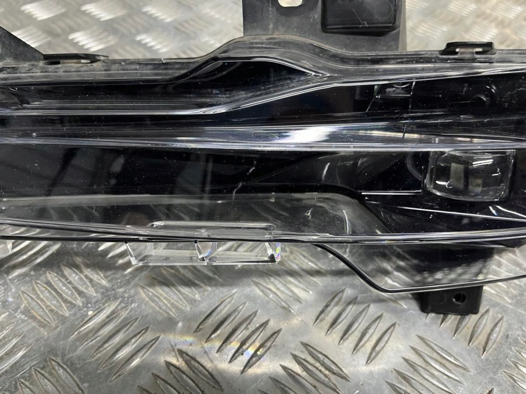 фото №2, Протитуманна фара правий перед tesla model 3 lift model y