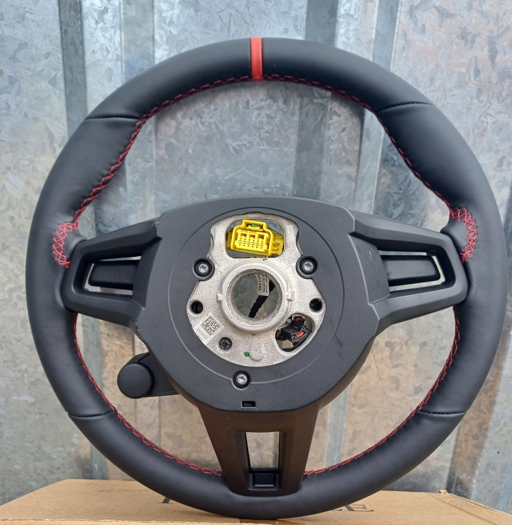 фото №9, Повітропровід porsche taycan gts карбон шкіра