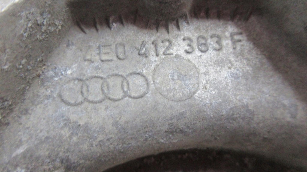 фото №7, Audi a8 d3 4e0412383f кронштейн амортизатора