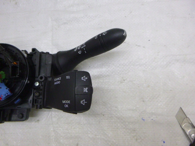 фото №2, Переключатель комбинированный переключатели лента renault kadjar