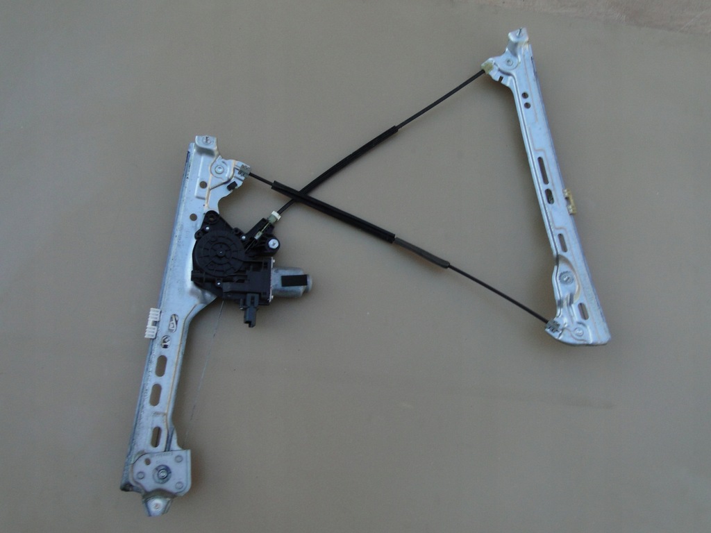 фото №4, Механізм скло правий перед renault megane iv 4 eu