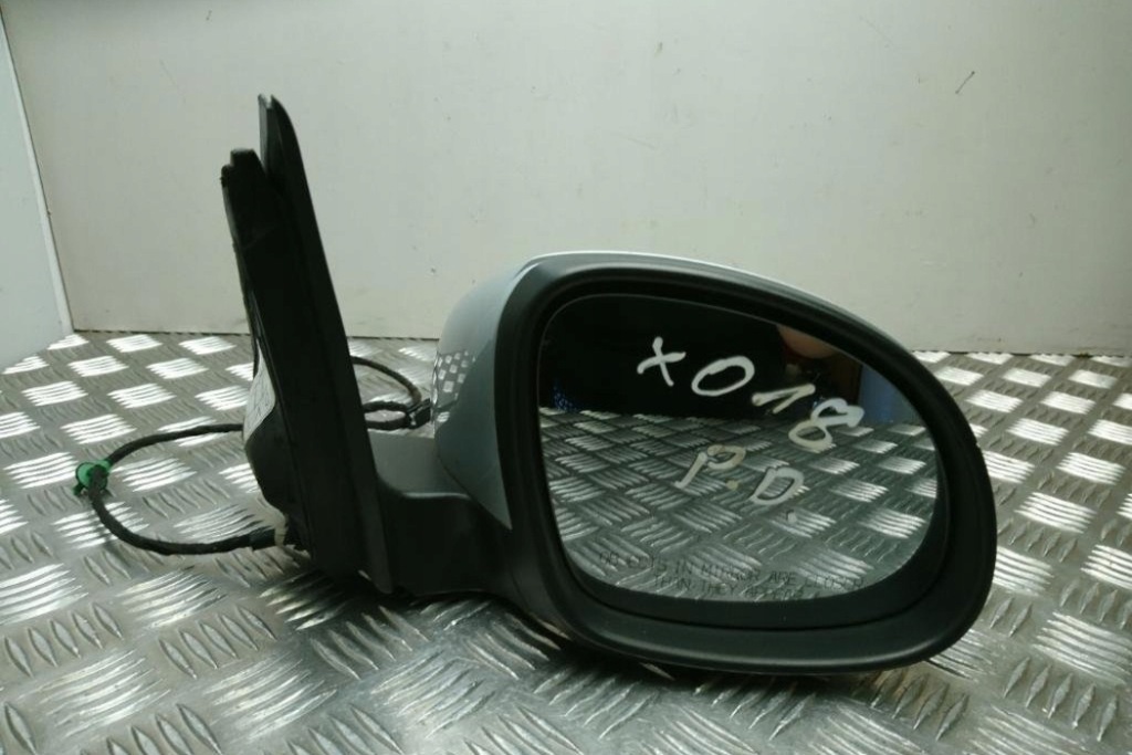 фото №10, Зеркало правое vw tiguan 5n_ 5n1857502an бензиновый 147kw 2009