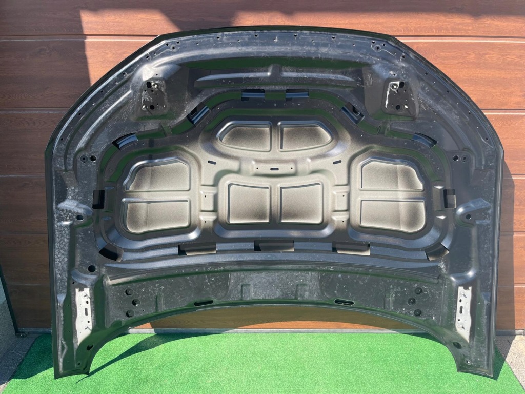 Капот перед audi q5 2 80a оригінал гарний стан чорна giełda poznań Київ