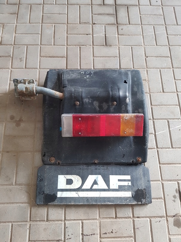фото №1, Крила труба кронштейн лампа daf 95 105 xf 85 cf