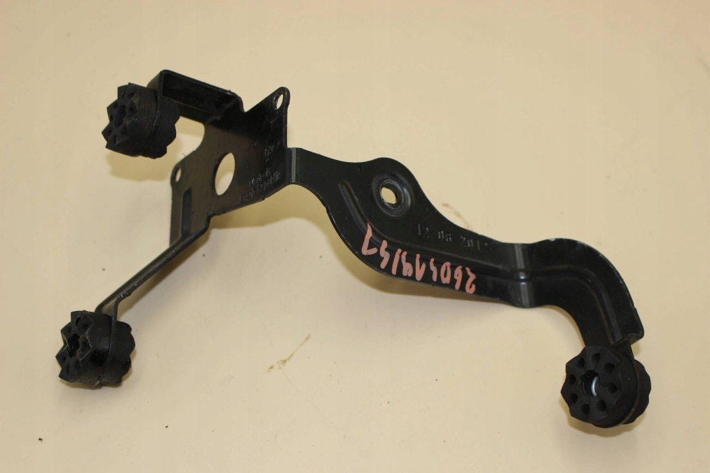 Купити Кронштейн насоса abs bmw 1 f21 6791749 15153744 1.6l 100kw 2013