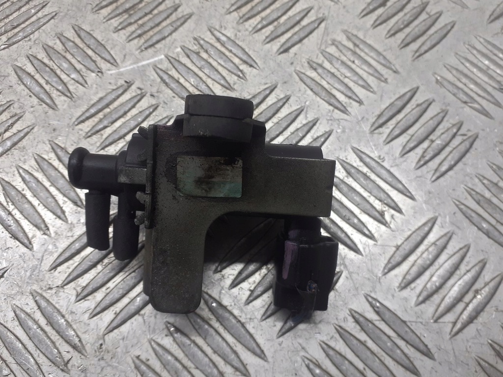 фото №1, Клапан вакууму toyota ayris yaris corolla 25819-33030