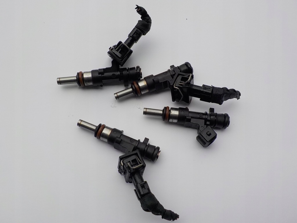 Купити Opel insignia 1.6 t форсунка 0280158108