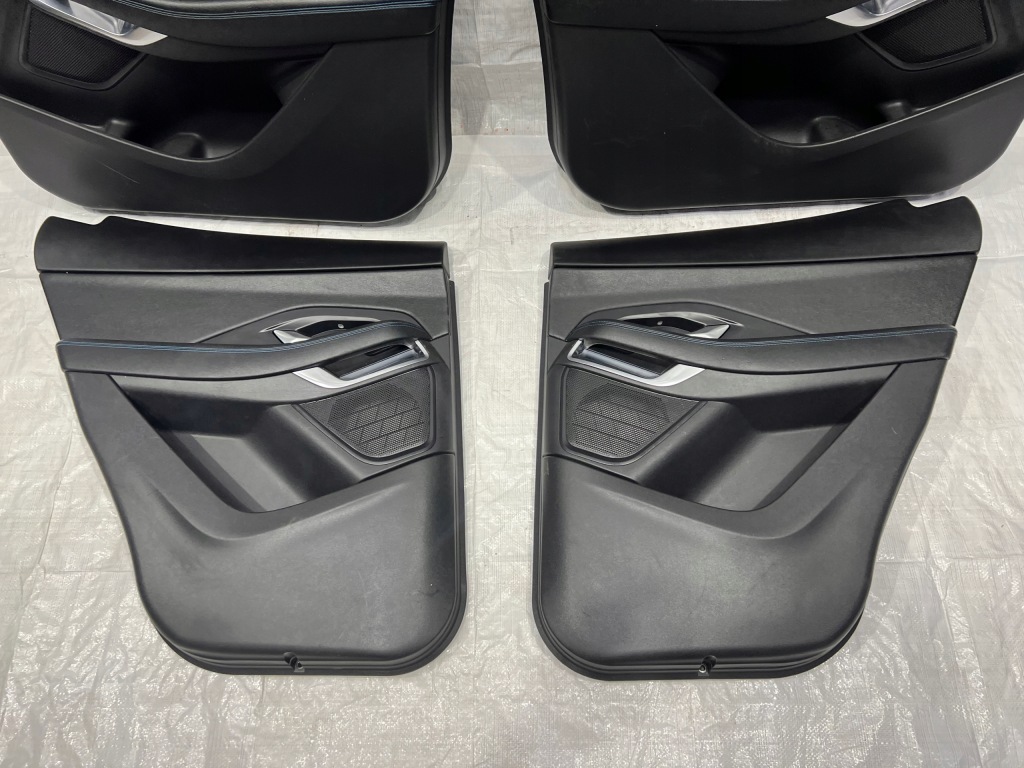 фото №1, Jaguar e-pace обшивка обивка дверь левый правый ty