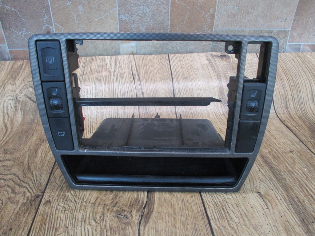 фото №11, Рамка 1 din passat b5 карбон карбон радио консоль /