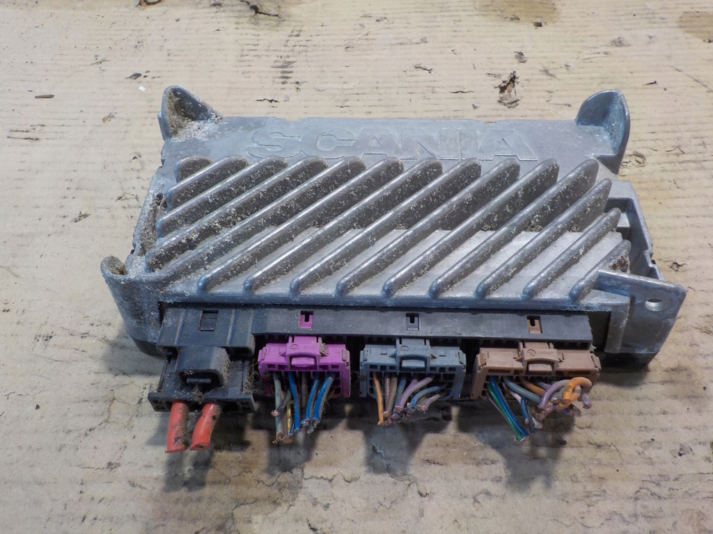 фото №1, Блок управления света cuv, scania r 1743430