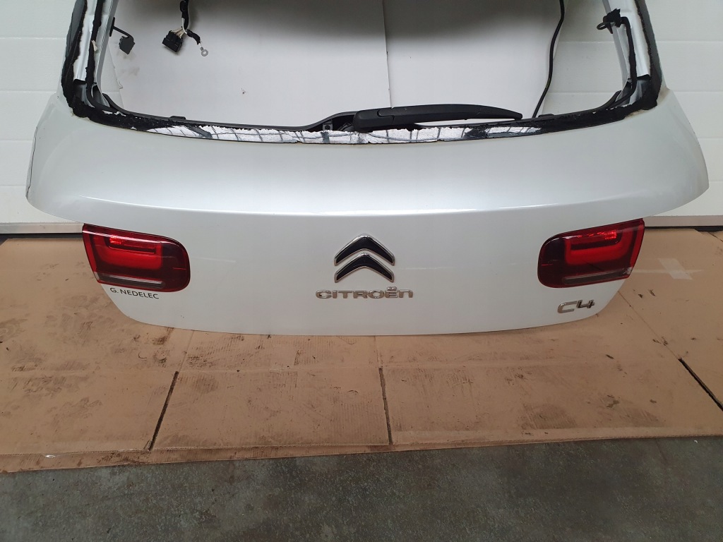 фото №5, Кришка багажника задня комплектна лампа камера citroen c4 cactus комплект