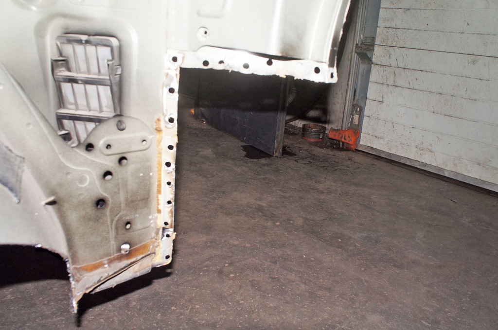 фото №6, Uk058 volvo xc40 d3 ^ четверть крыло правый задняя black 019