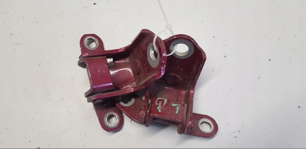 фото №1, Ford fiesta mk7 петля петли дверь правый задняя kpl