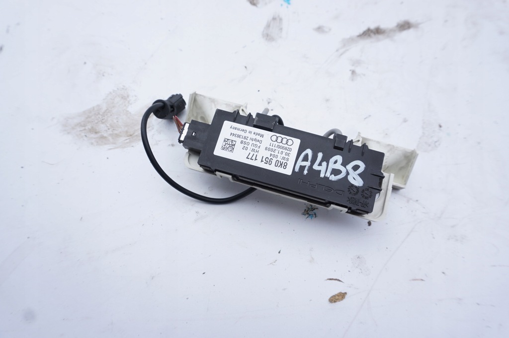 фото №1, Датчик руху 8k0951177 audi a4 b8