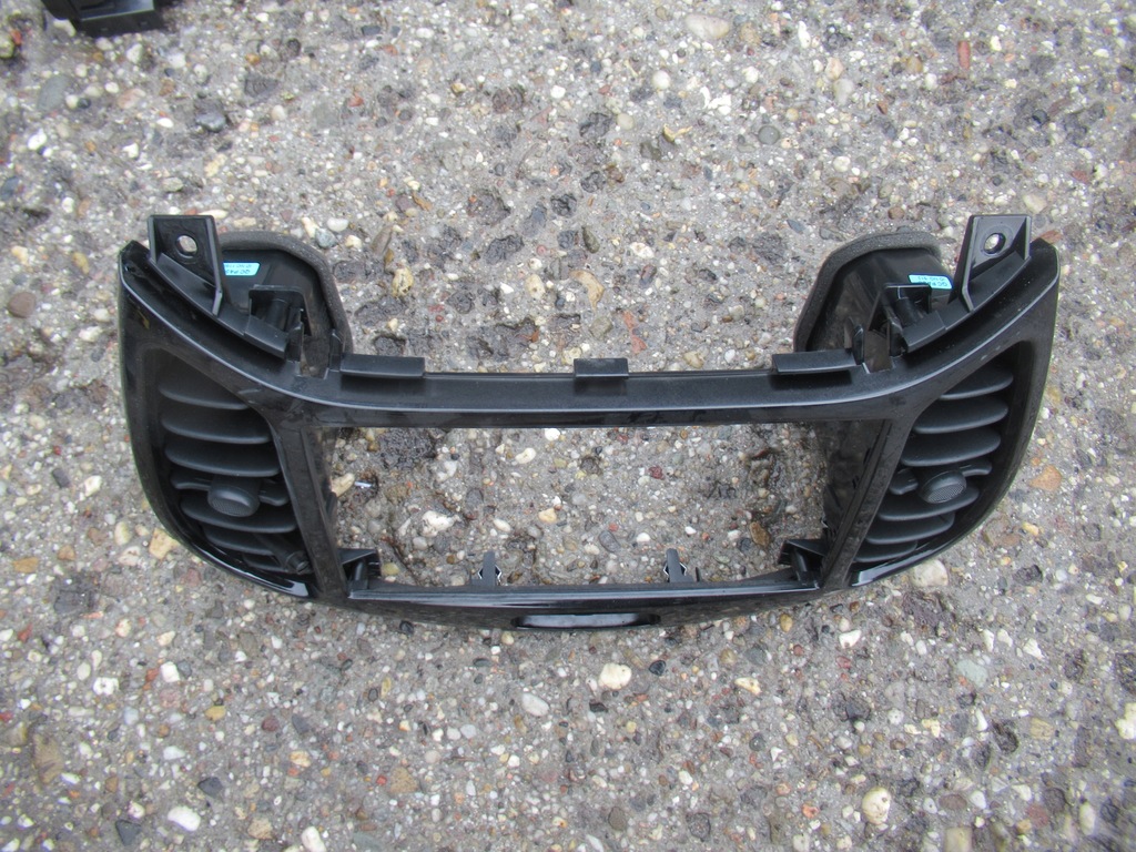 фото №1, Nissan juke i lift 2015 r. 1.2 dig-t рамка радіо ґрати обдув