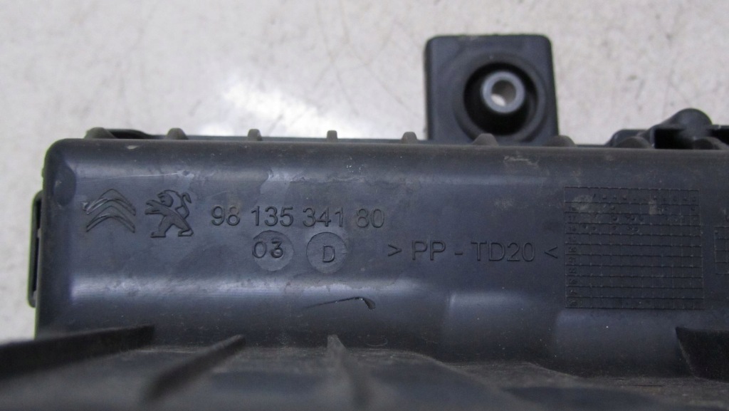 фото №5, C3 iii aircross 1.2 корпус фильтра воздуха 16-19