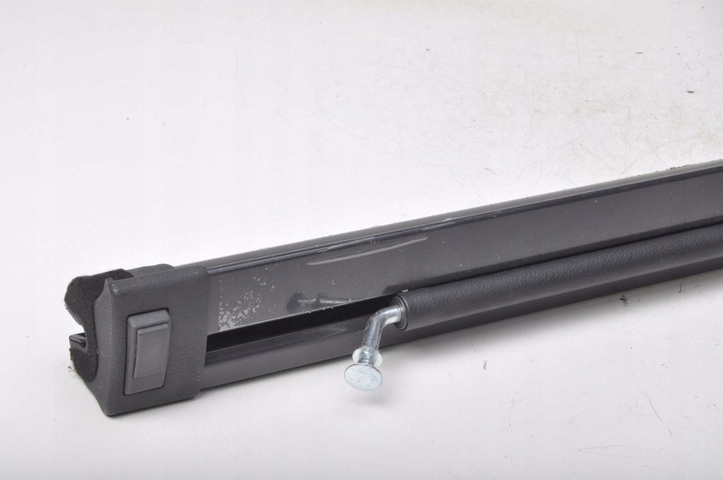 фото №7, Hyundai i40 шторка багажника вертикальная решётка kombi