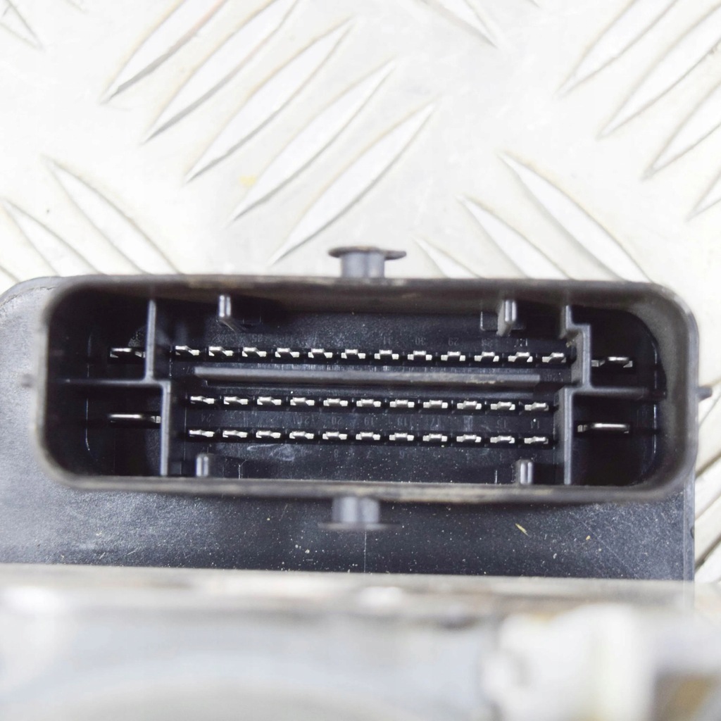 фото №6, Land rover range rover evoque l538 2011 насос abs