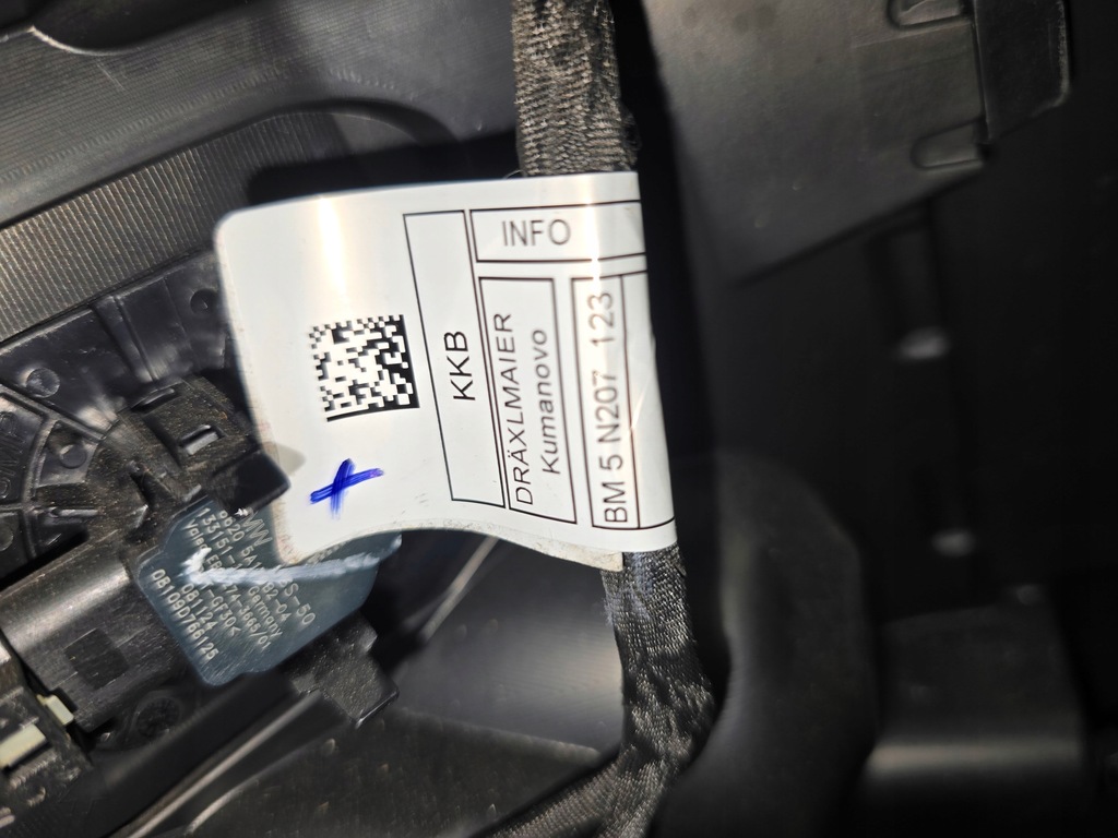 фото №16, Bmw 7 g70 бампер передний kompletny новый датчики радары жгут