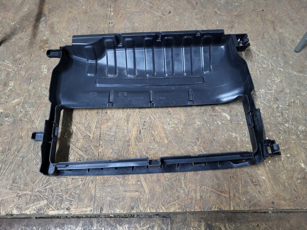 фото №12, Renault zoe воздуховод воздуха 215541324r