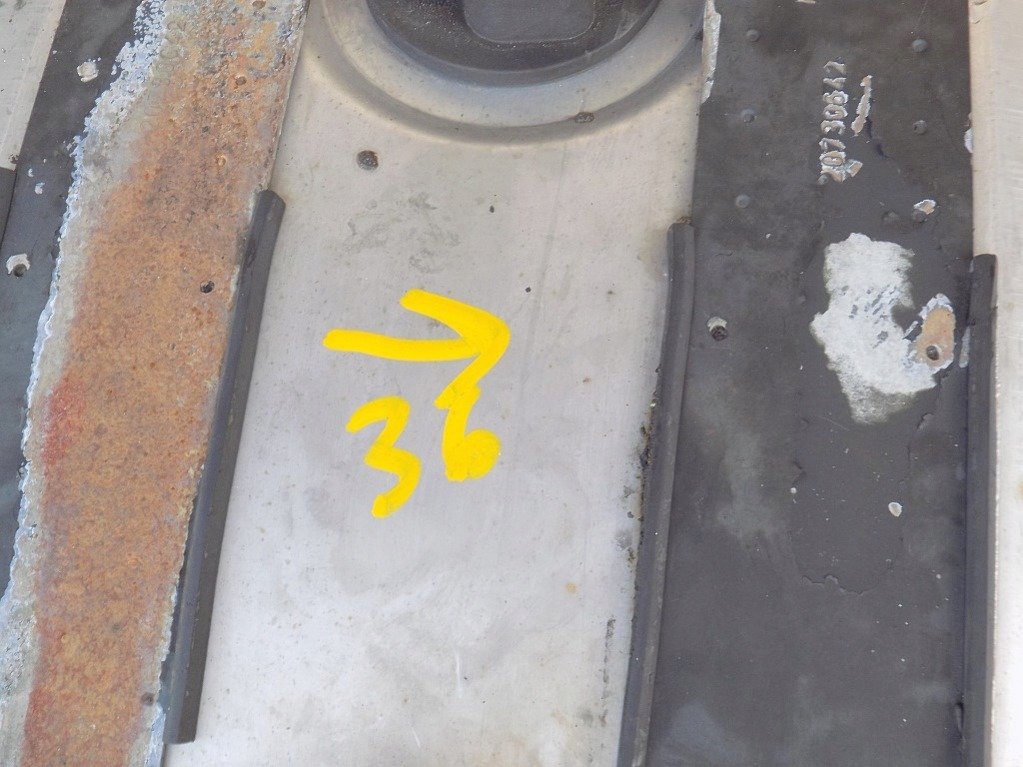 Renault premium dxi 07r бак ad blue 68x57x36 Недорого