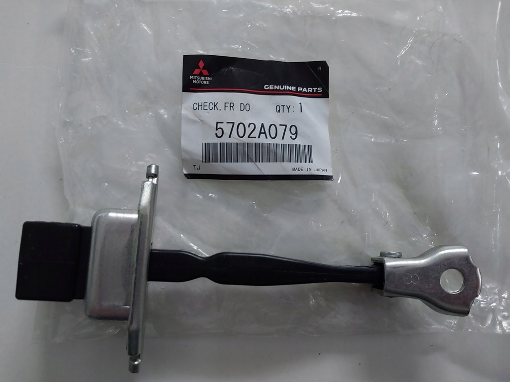 фото №14, Mitsubishi оригинальный номер 5702a079 ограничитель дверь
