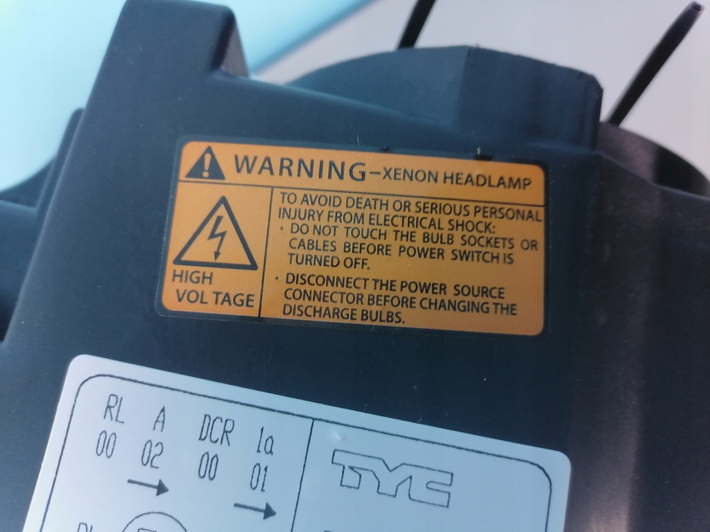 фото №9, Лампа ліва bi-xenon бі-ксенон a4 b7 audi