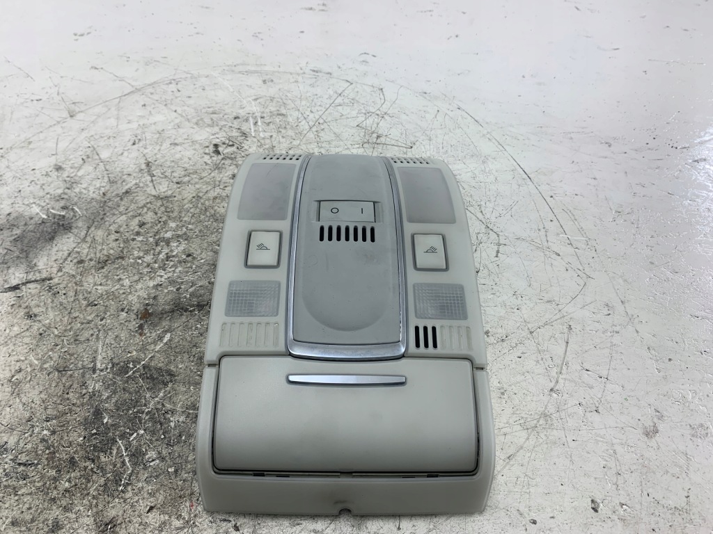 фото №2, Audi a6 c6 лампа салону освітлення кабіни перед 4f0951177