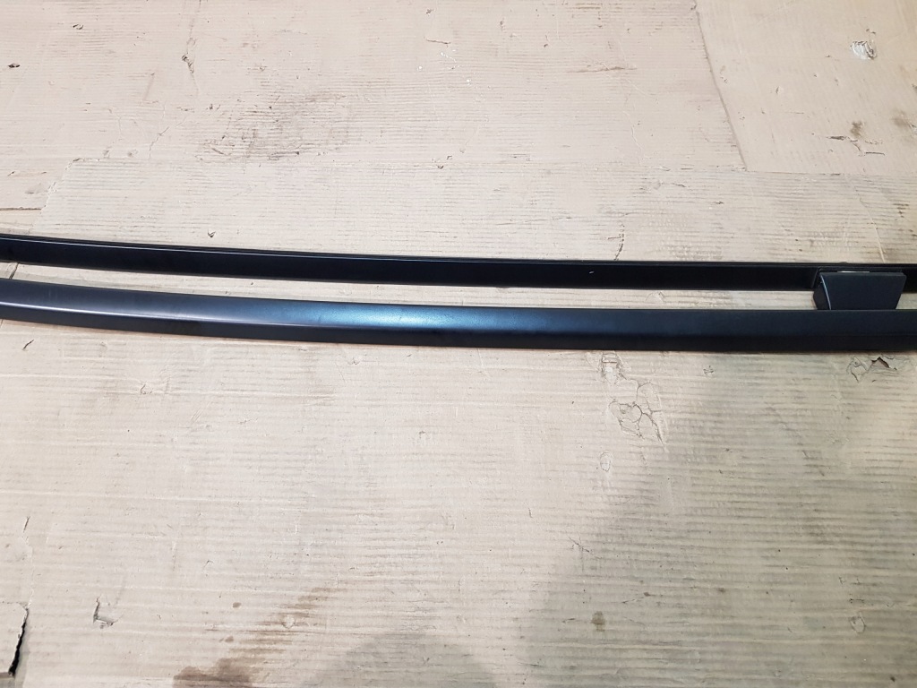 Купити Рейлінг даховий правий bmw e91