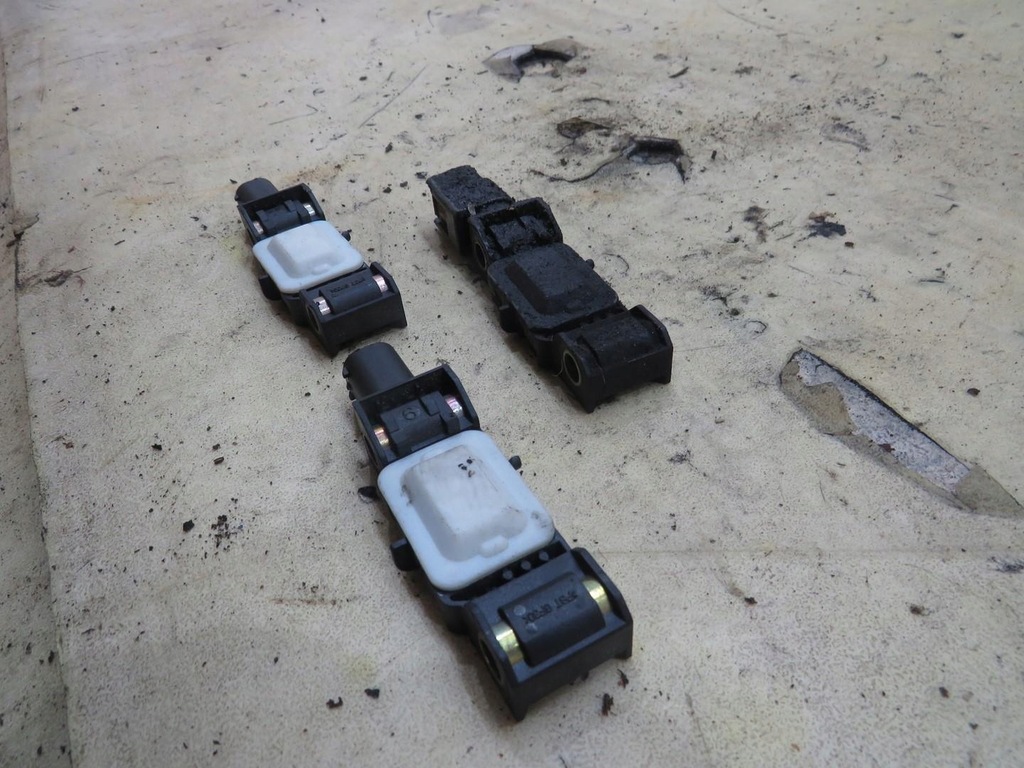 фото №5, Датчик удару jeep wk 04671779ac