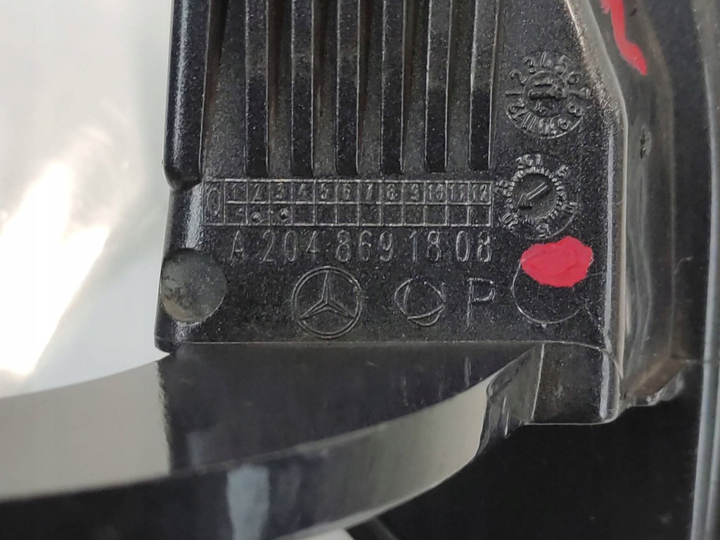 фото №10, Mercedes-benz glk lift заглушка розпилювача лампи правий перед a2048691808
