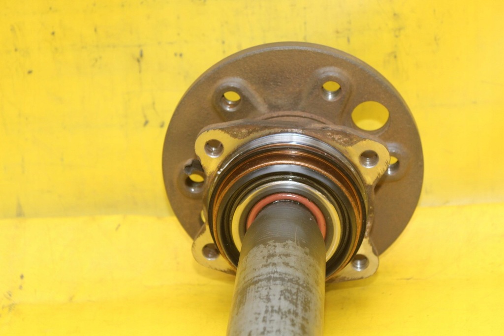 фото №4, Приводной вал ступица правый задняя sprinter 906 vw crafter 26 зубьев