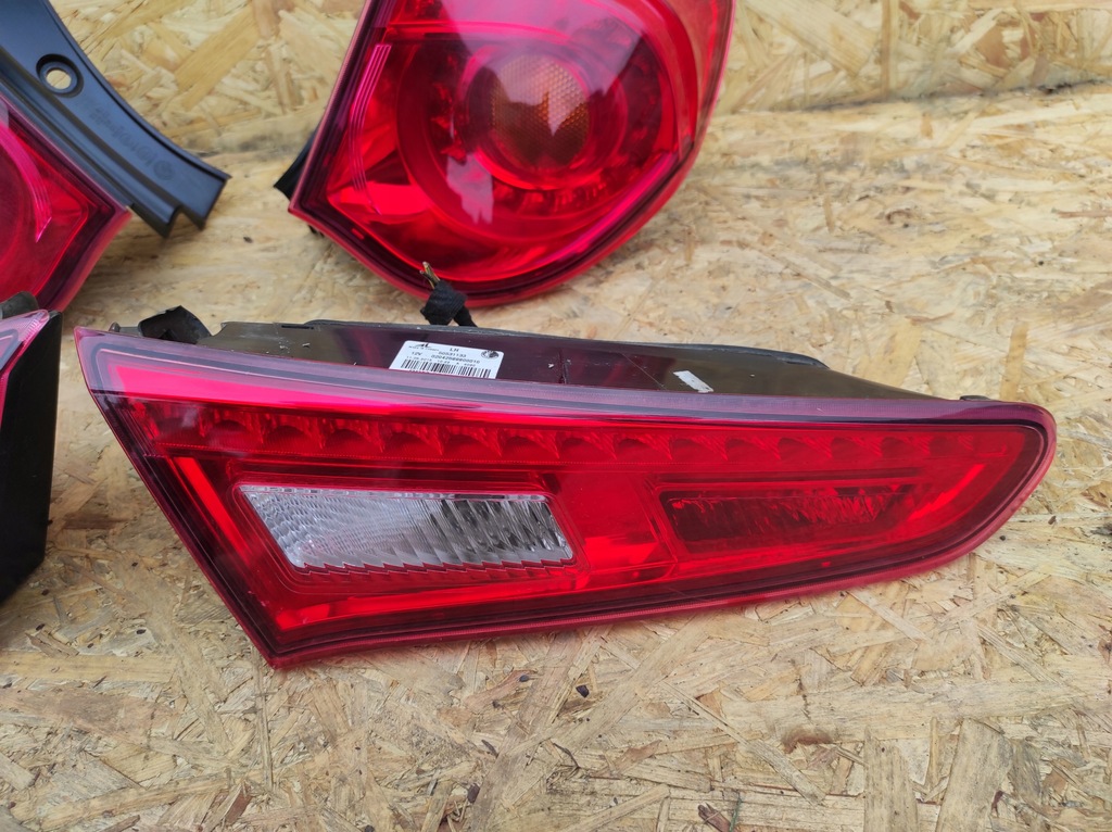 фото №4, Лампа задняя левая правая led alfa romeo giulietta