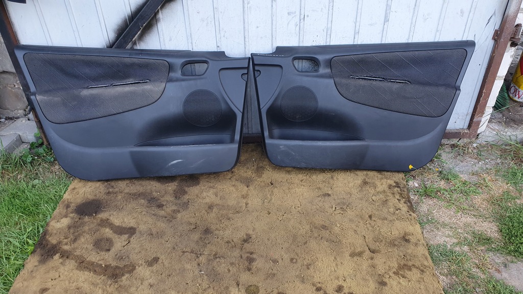 фото №1, Peugeot 207 5d - обшивка двері правий лівий перед