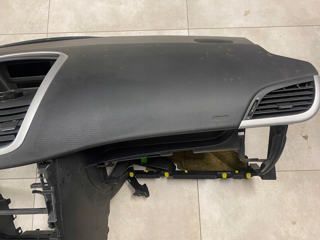 фото №10, Peugeot 207 консоль подушка ремни датчик